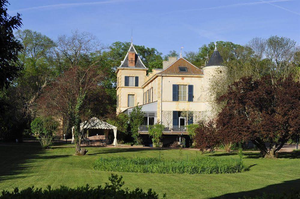 Chateau De Champlong Table Hotel **** Golf & Spa Villerest  Exterior photo